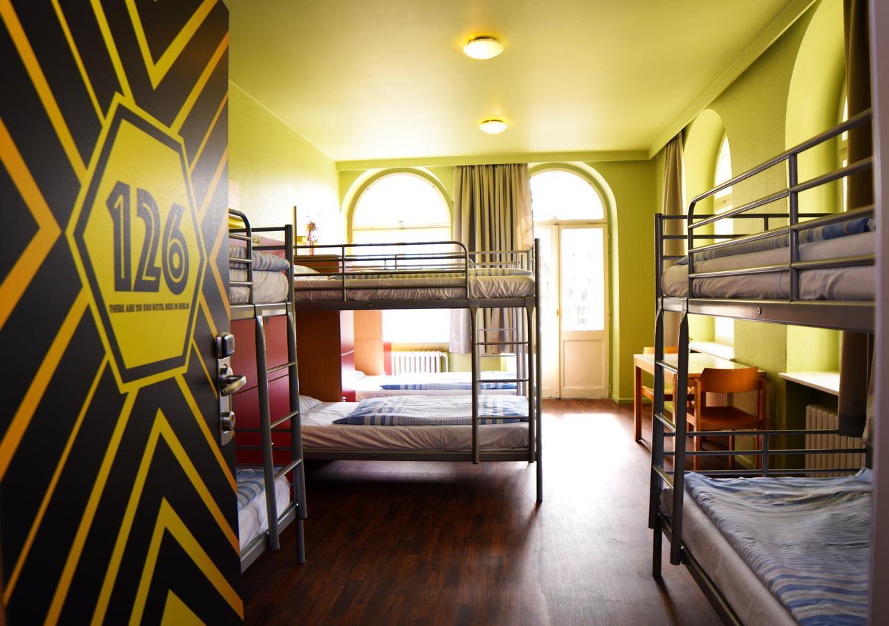 Single Bed 12-Bed Dormitory Room,699681949:JPEG