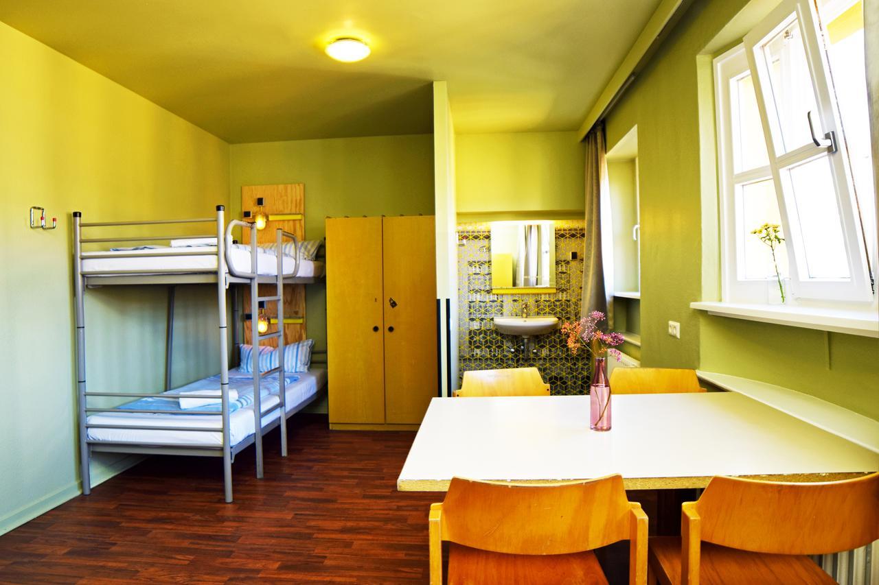 Single Bed 4-Bed Dormitory Room